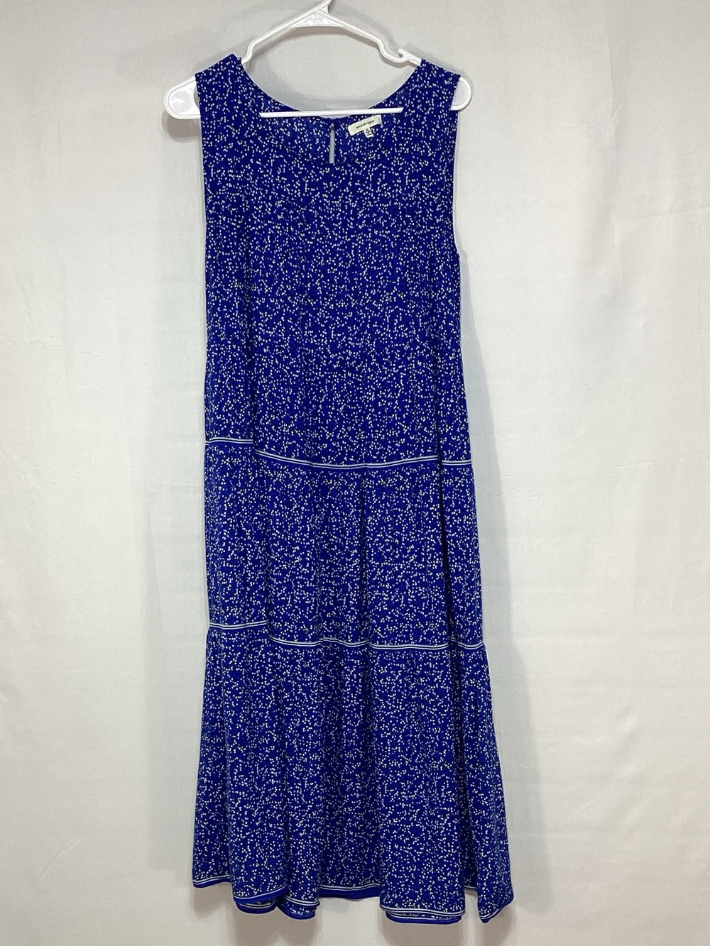 Max Studio XL Sleeveless Tiered Dress in Cobalt Blue with Print